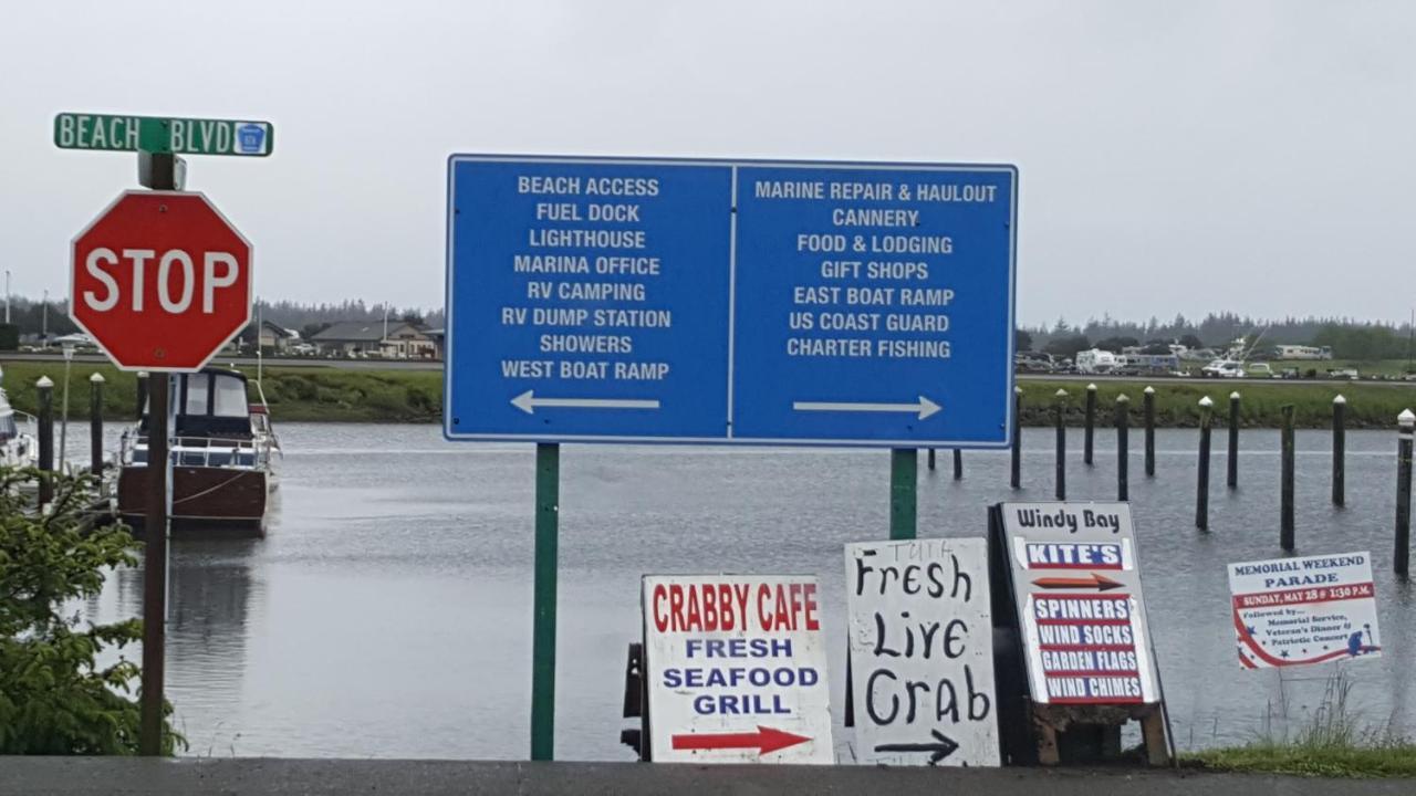 Winchester Bay Inn Reedsport Quarto foto